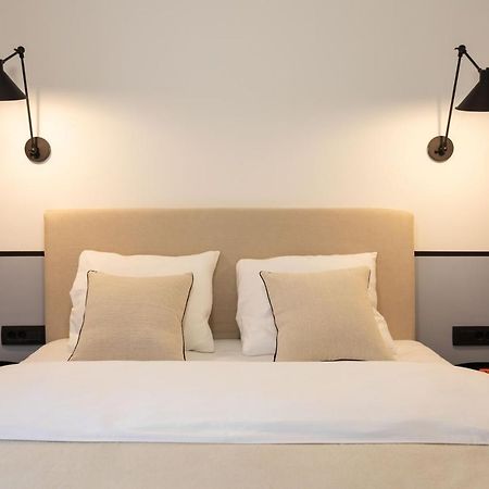 Design 1Bdr Apartment With Balcony 자그레브 외부 사진