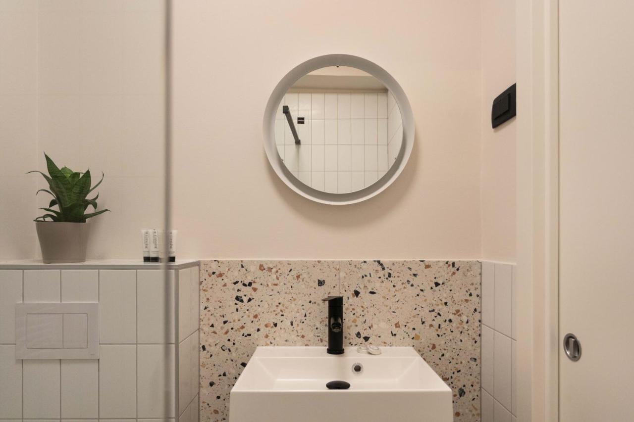 Design 1Bdr Apartment With Balcony 자그레브 외부 사진